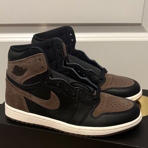 Nike Air Jordan 1 Retro High OG- Palomino